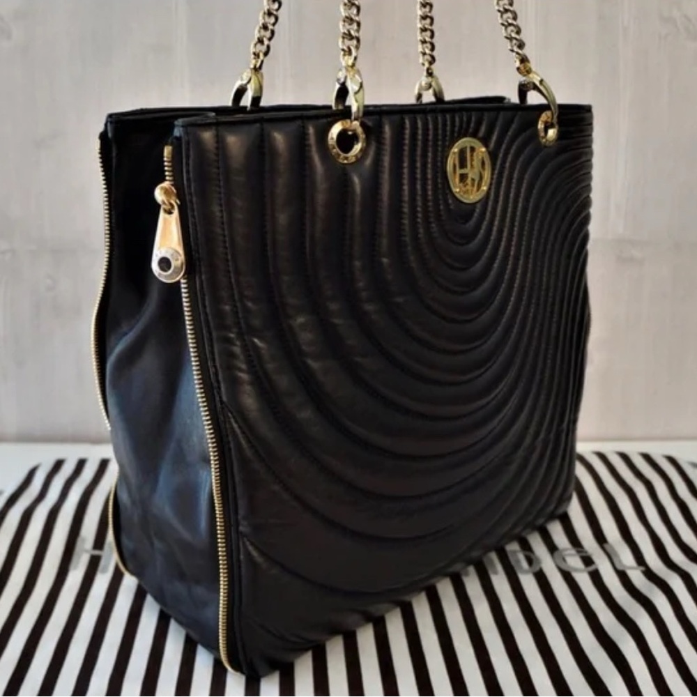 Henri Bendel NYC Lambskin Quilted Leather No 7 Dog Walk Zip Chain Shoulder Bag - Picture 4 of 6